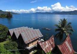 Danau Toba Pancarkan Pesona Alamiah Sumatra Utara