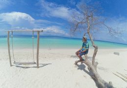 Menilik Keindahan Pantai Gili Labak Sumenep Madura Jawa Timur