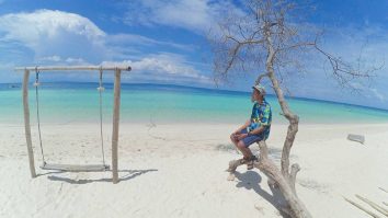 Menilik Keindahan Pantai Gili Labak Sumenep Madura Jawa Timur