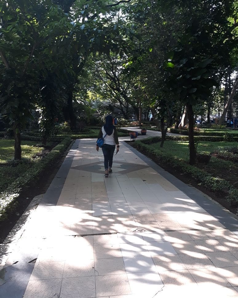 Taman Flora Surabaya, Image By IG : @iin_soemari
