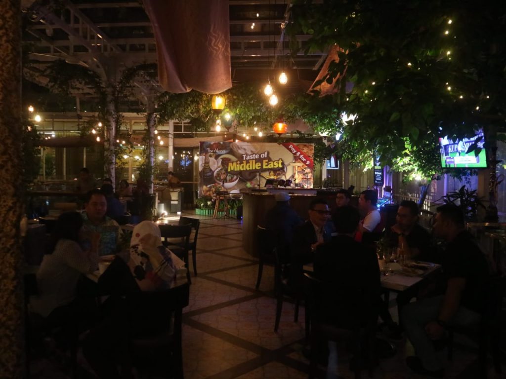 Terrace Café , Andrawina Restauran.