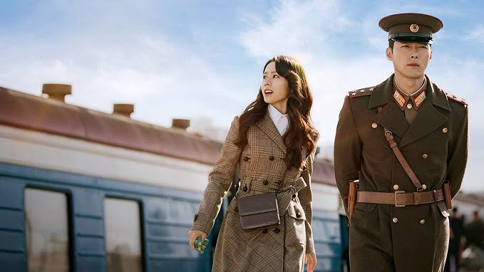 5 Rekomendasi Drama Korea Terbaik dan Seru Untuk Kalian Yang Dirumah Aja, Crash Landing on You