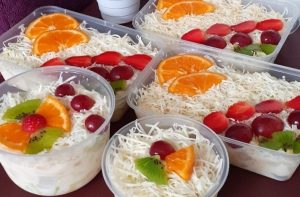 Cara membuat salad buah