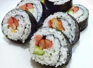 cara membuat sushi, image by ig : anan_dita