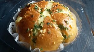 Resep Korean Garlic Cheese Bread Cukup 8 Langkah Aja
