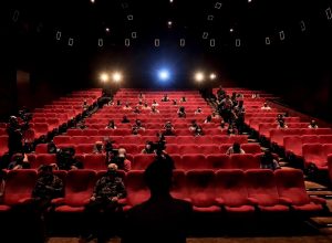 Menparekraf Pembukaan Kembali Bioskop Geliatkan Dunia Perfilman