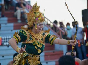 Pembayaran Digital QRIS Resmi Diterapkan di Wisata Kawasan Luar Pura Uluwatu Bali