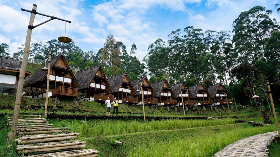 Dusun Bambu Lembang Bandung, image by : dusunbambu.id
