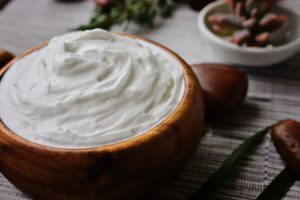 2 Cara Membuat Butter Cream Sederhana dan Standar min
