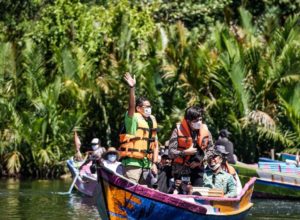 Menparekraf Resmikan Desa Wisata Rammang-Rammang di Maros Sulsel