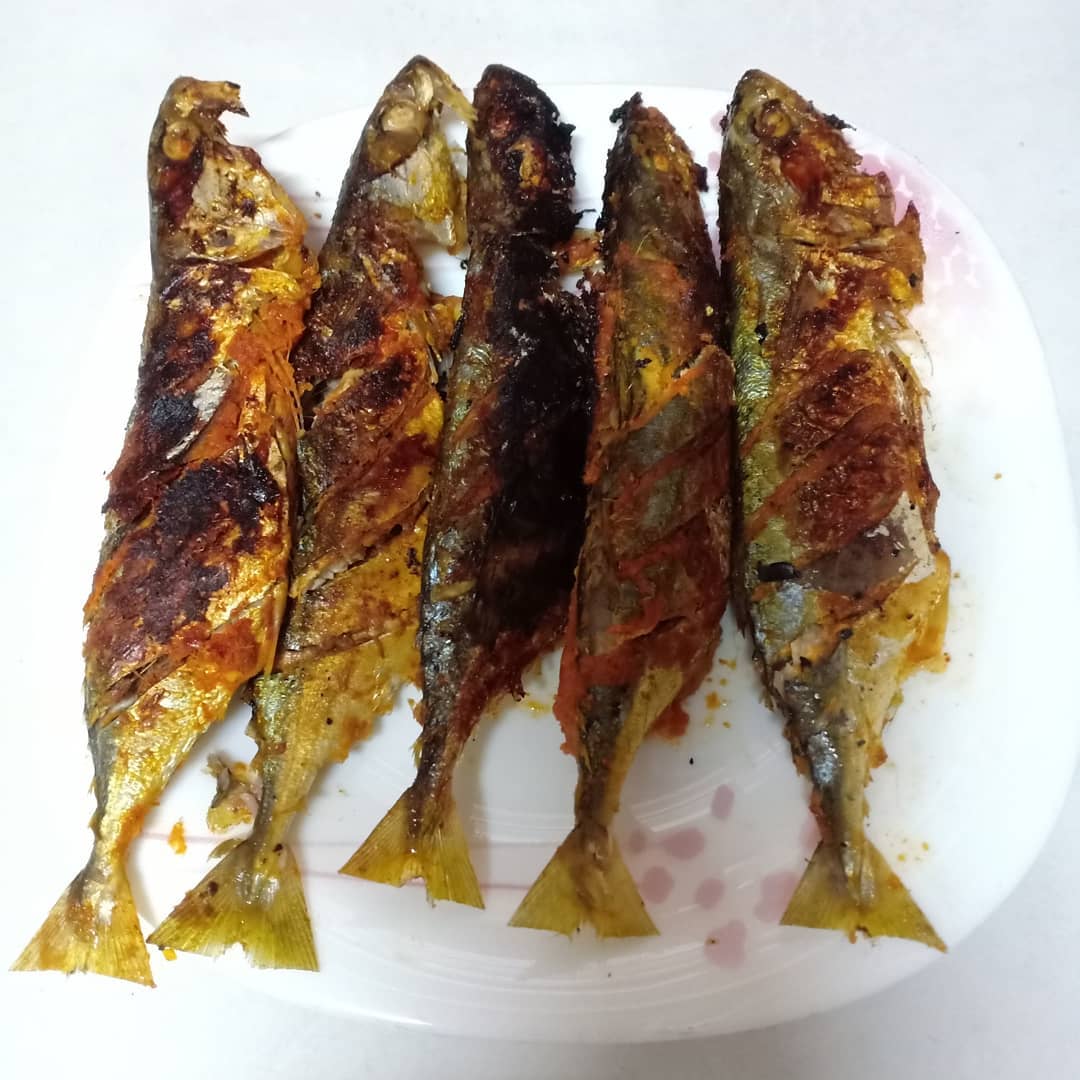 resep olahan ikan, Ikan Kembung Bakar, image by IG: @juliajue__