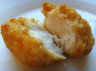 Resep Nugget Ayam Sedederhana, Gambar oleh Lebensmittelfotos dari Pixabay