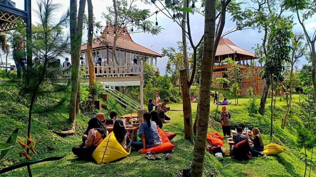 Area NK Cafe Malang, image by IG: @nkcafemalang