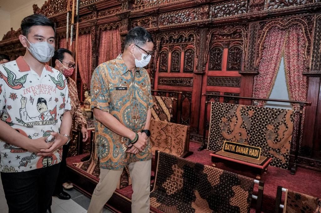 Menparekraf Kunjungi Pameran Batik di Museum Danar Hadi Solo Jateng