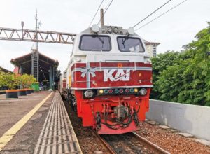 Syarat Naik Kereta Api Terbaru Saat Natal dan Tahun Baru 2022-min