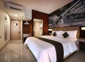 Jadi Berbeda, Nikmati Jeda, Promo Terbaru HARBOOKNAS Hotel Neo Candi Simpang Lima Semarang
