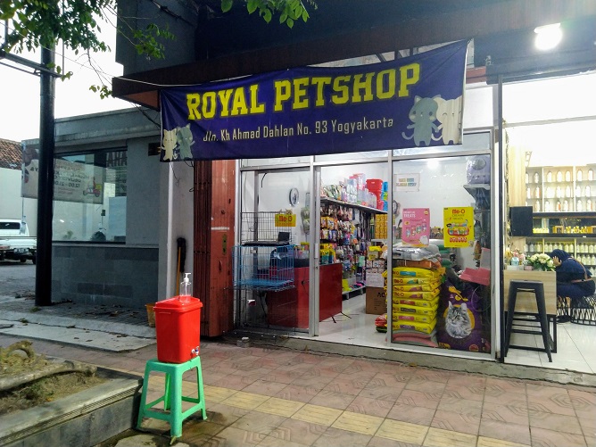 Royal Petshop & Care, Petshop di Jogja
