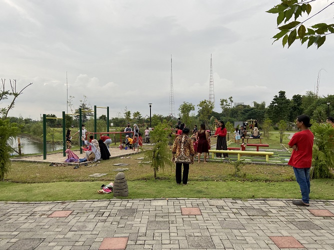 Fasilitas Graha Natura Park Surabaya