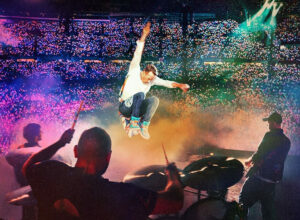 Kabar Gembira, Menparekraf Sandiaga Usahakan Konser Coldplay di Jakarta Bisa 2 Hari (1)