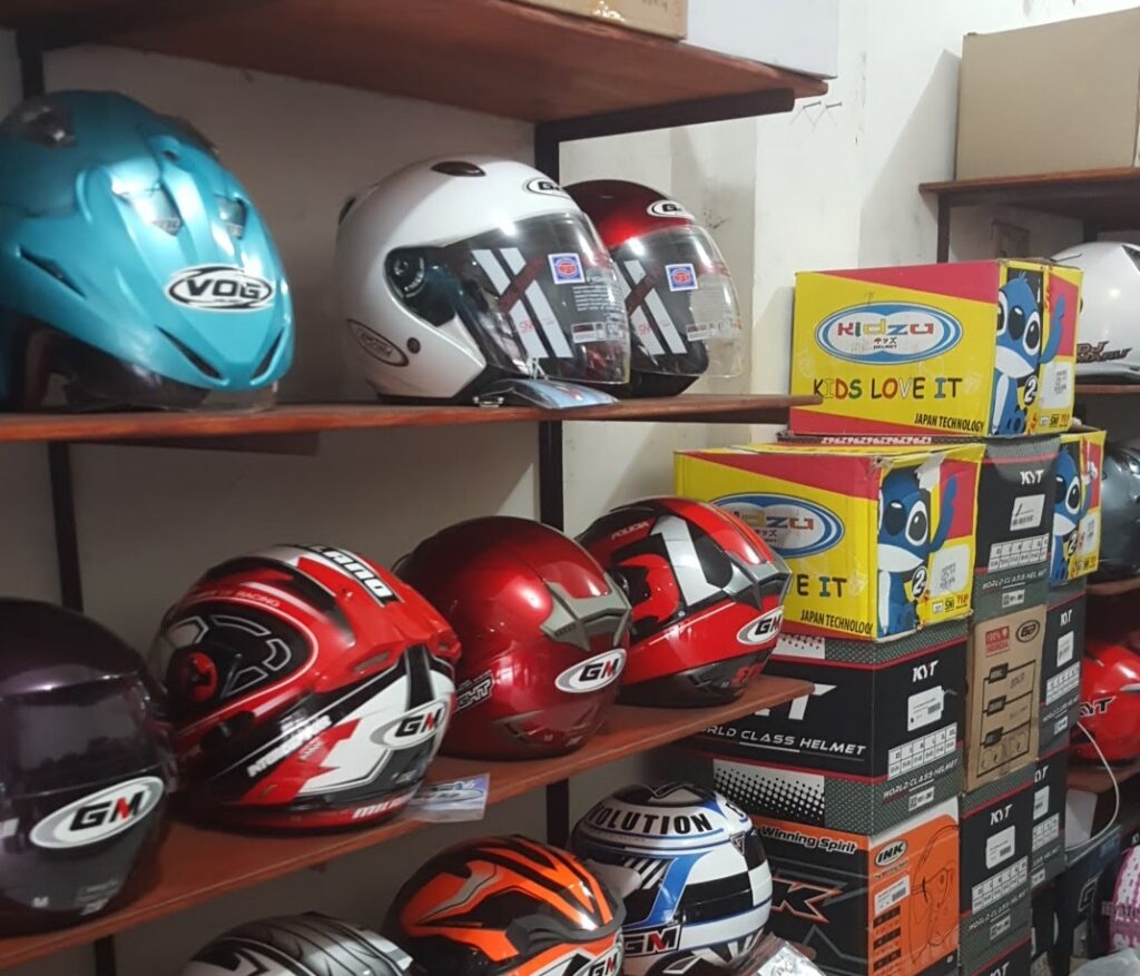 Toko Helm di Jakarta Selatan - Berkah Helm Tebet