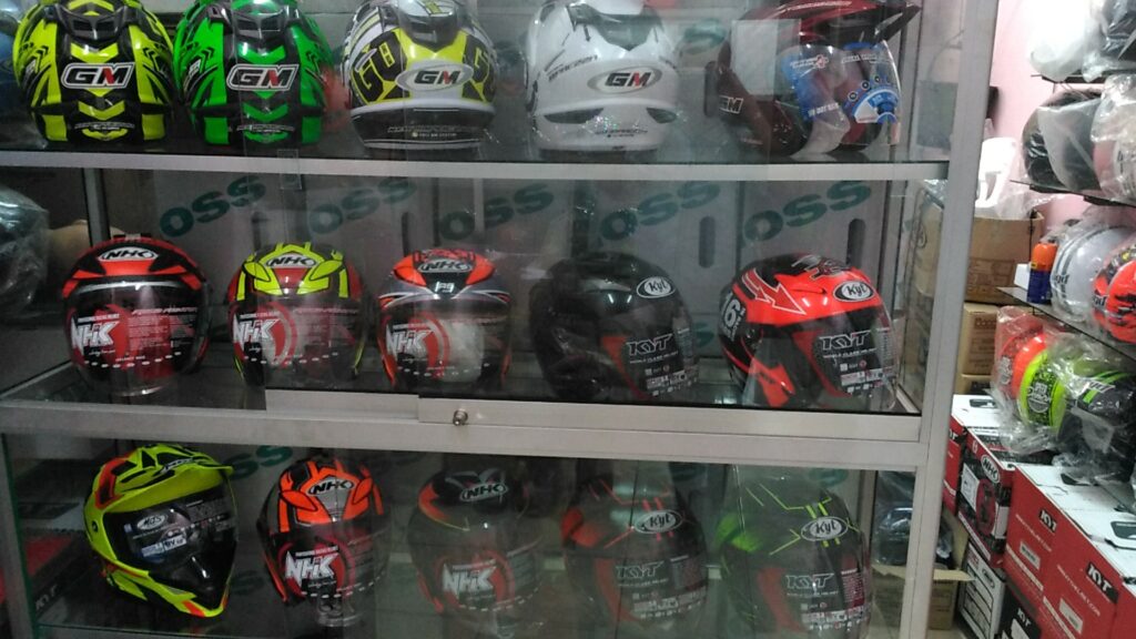 Toko Helm Bekasi - FMN Helmet Store