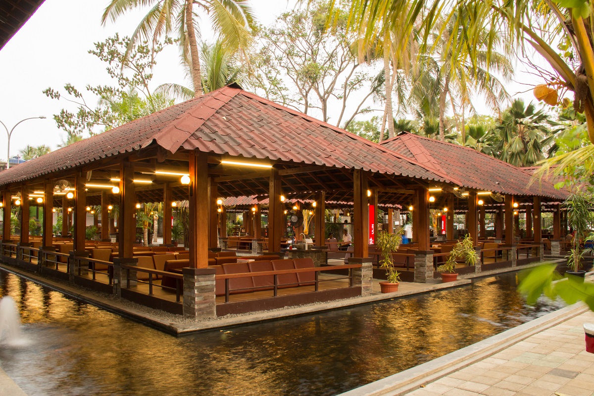 Seafood Tangerang - Taman Santap Rumah Kayu