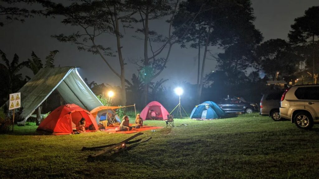 Camping Gayatri Malam