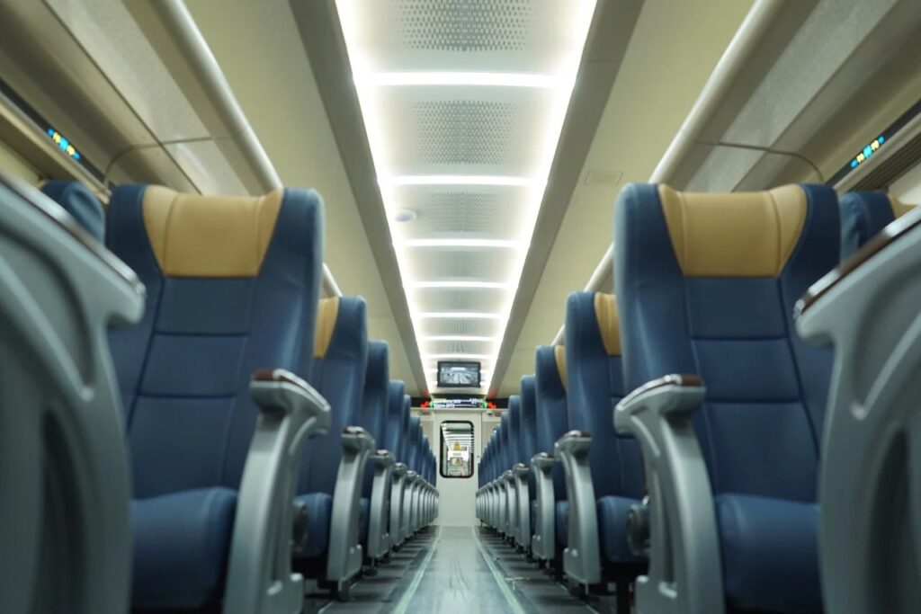 Gerbong KA Lodaya Terbaru, Pakai Kereta Eksekutif dan Ekonomi Stainless Steel New Generation Mulai 1 Mei 2024