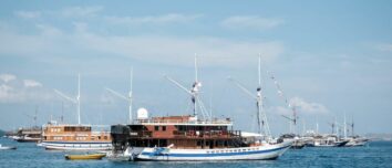 Menparekraf Tegakkan Regulasi dan Standardisasi Keselamatan Kapal Wisata di Labuan Bajo