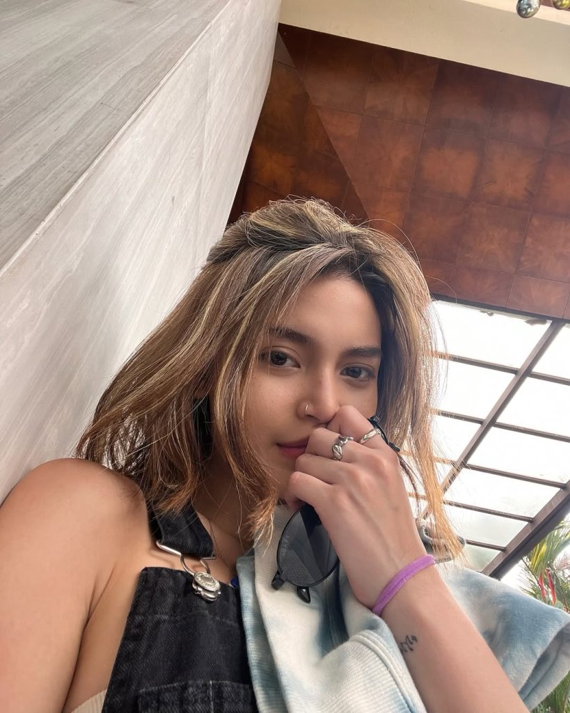 Potret Jubilee Marisa Saat Liburan, Tetap Menawan Meski Tanpa Polesan Berlebihan, image by IG: jubileemarisa