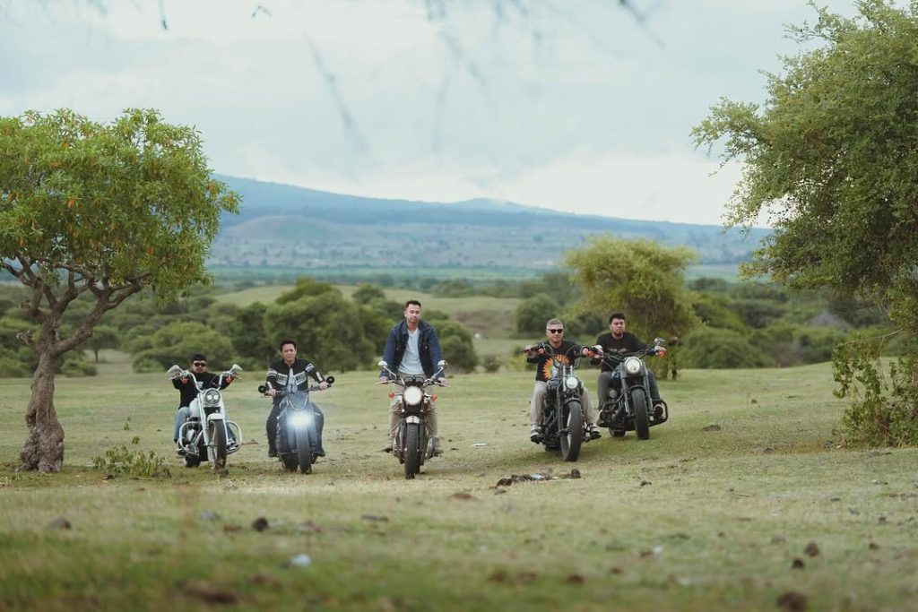 Potret Touring Seru The Dudas Minus One: Raffi Ahmad, Ariel NOAH, Gading, Desta, Rispo dan Rigen Jelajah Eksotisme Bima, NTB