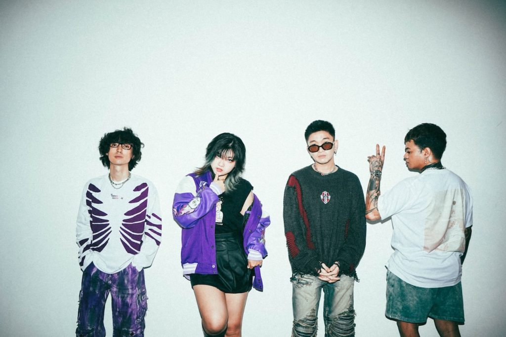 Witch Hunt, Kolaborasi Gahar Weird Genius x PB GLAS yang Bikin Merinding!