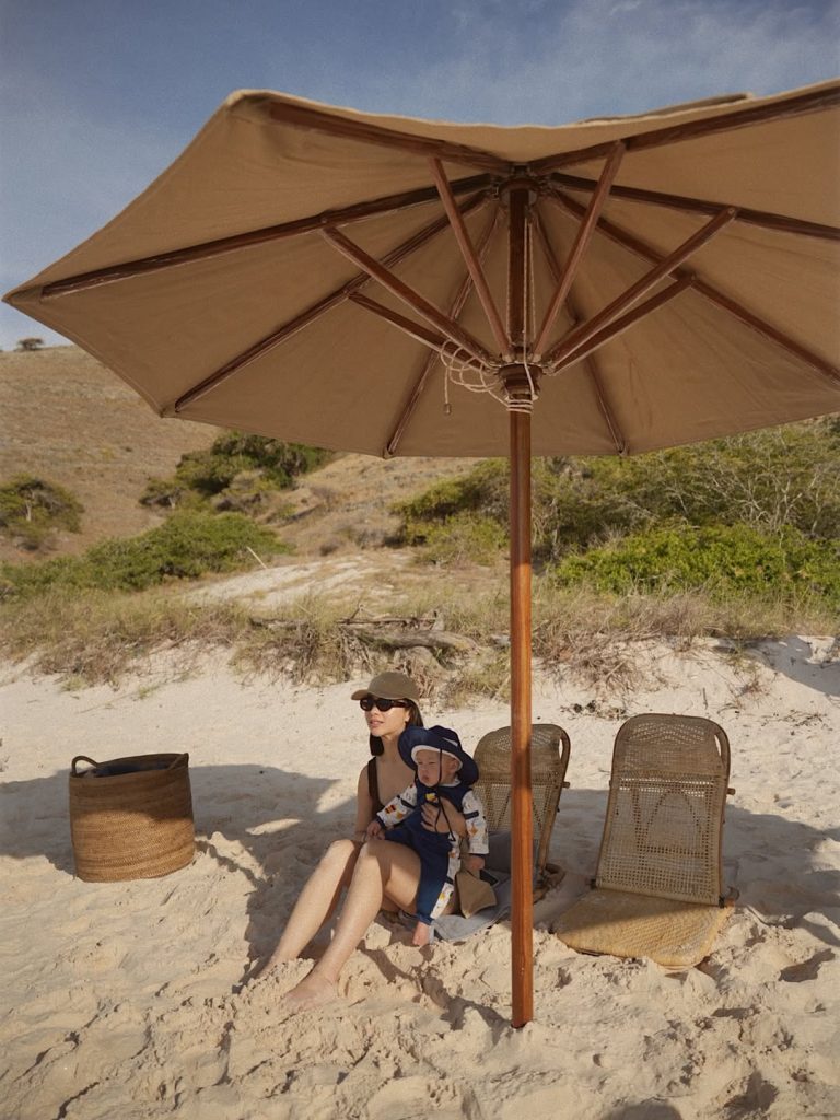 Potret Liburan Seru Nikita Willy di Labuan Bajo