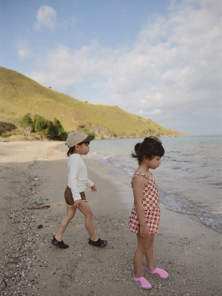 Potret Liburan Seru Nikita Willy di Labuan Bajo