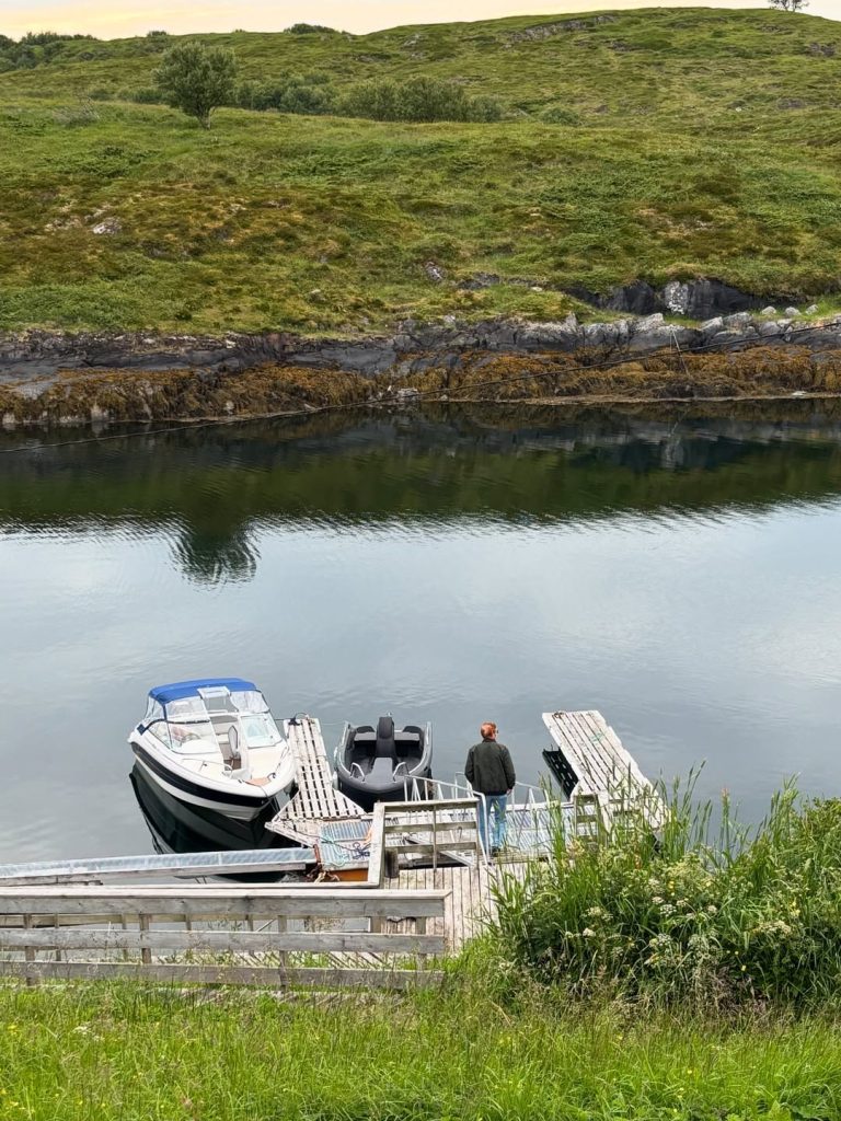10 Potret Seru Liburan Alice Norin Bareng Keluarga di Norwegia, Pulang Kampung Sekaligus Temui Sang Ayah 3 Potret Seru Liburan Alice Norin Bareng Keluarga di Norwegia