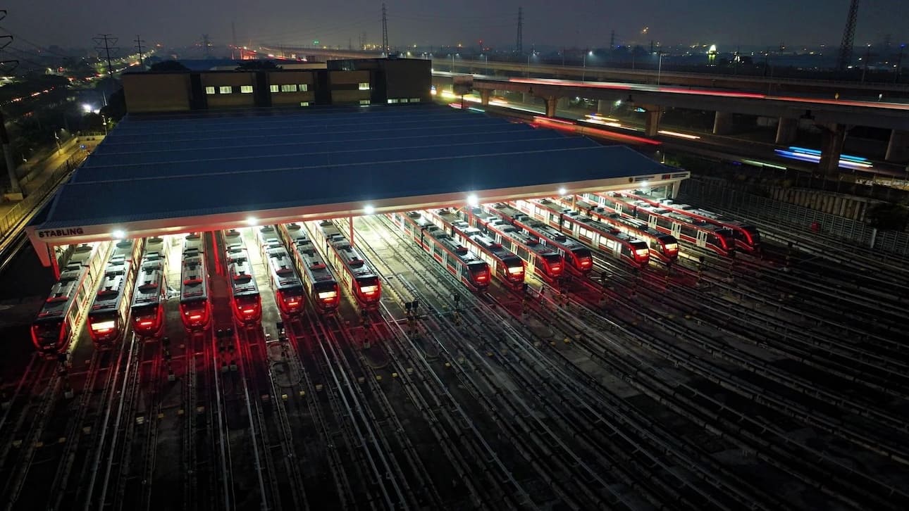 Diperpanjang Hingga Tengah Malam, Ini Jadwal LRT Jabodebek 17 Agustus 2025, Kereta Pertama dan Terakhir!