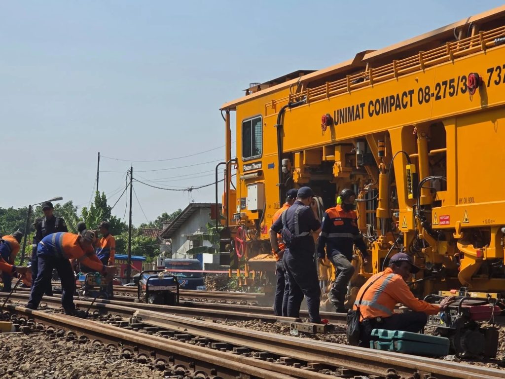 Jalur KA di Pegadenbaru Kembali Normal, KAI Minta Maaf dan Berikan Update Lengkap Dampak Anjloknya KA Argo Bromo Anggrek