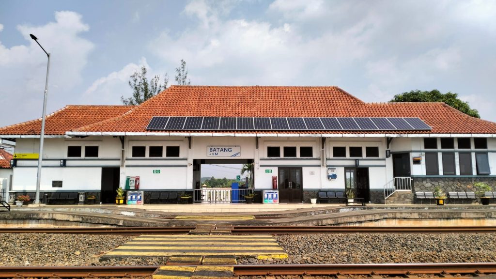 KA Argo Muria Kini Singgah di Batang, Perjalanan Bisnis dan Wisata Jadi Lebih Mudah 1 KA Argo Muria Kini Singgah di Batang, Perjalanan Bisnis dan Wisata Jadi Lebih Mudah