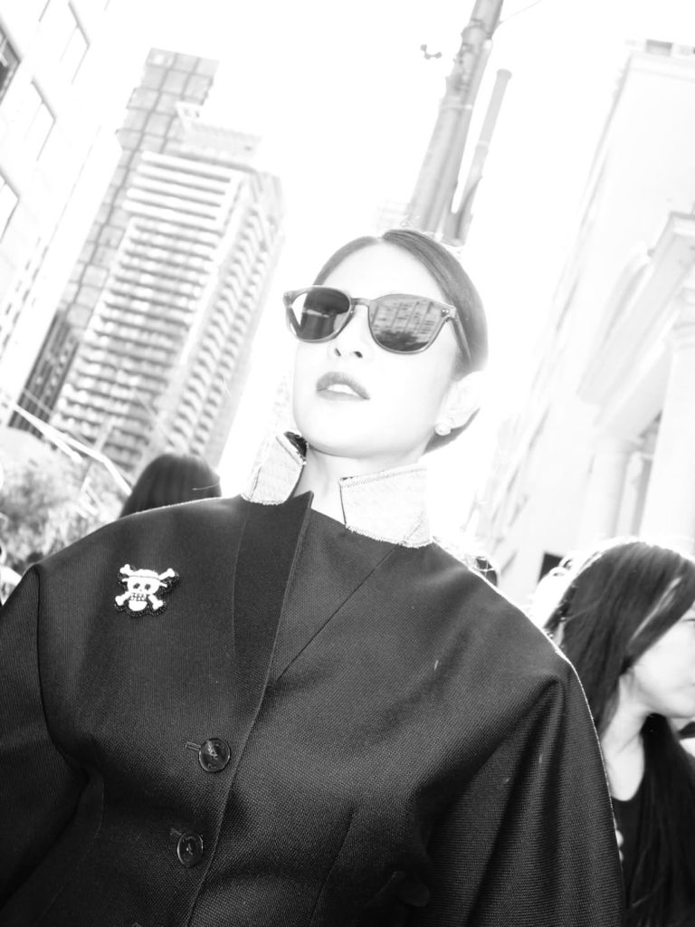 Pesona Dian Sastro Pakai Pin One Piece di TIFF 2025 Bikin Publik Heboh2025 09 12 at 9.54.34 AM 6