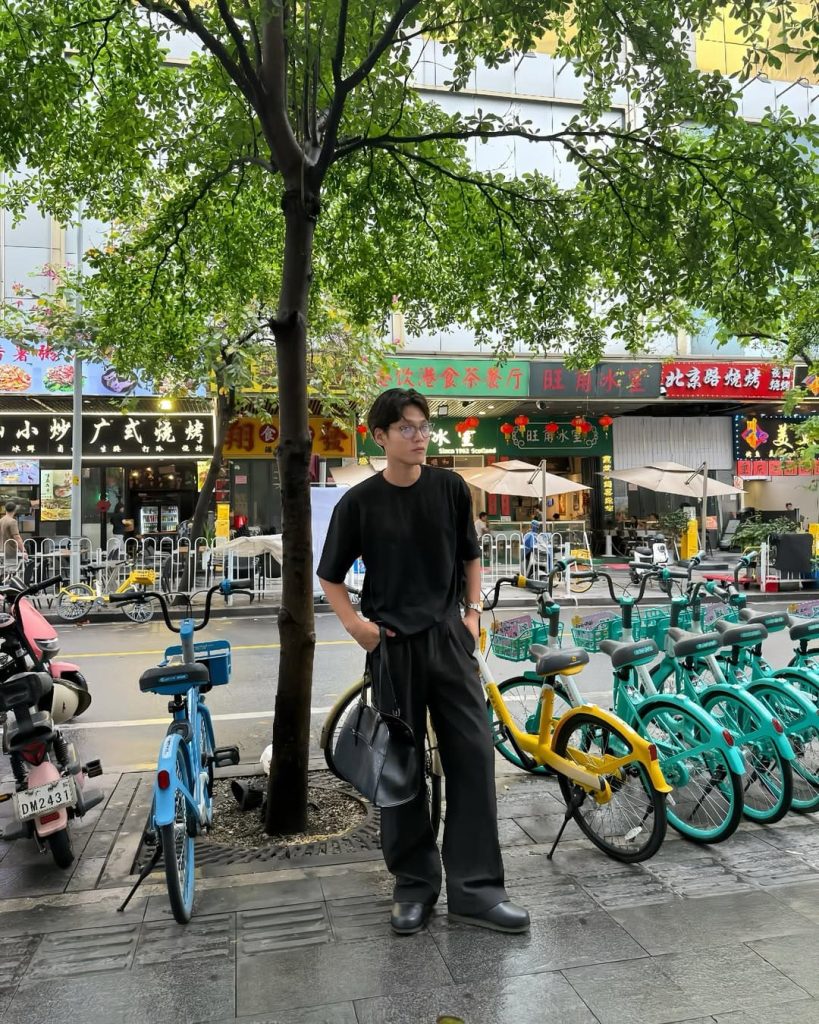 8 Potret Romantisnya Jule atau Julia Prastini dengan Sang Suami Saat Liburan di Guangzhou, China! 4 8 Potret Romantisnya Jule atau Julia Prastini dengan Sang Suami Saat Liburan di Guangzhou, China!