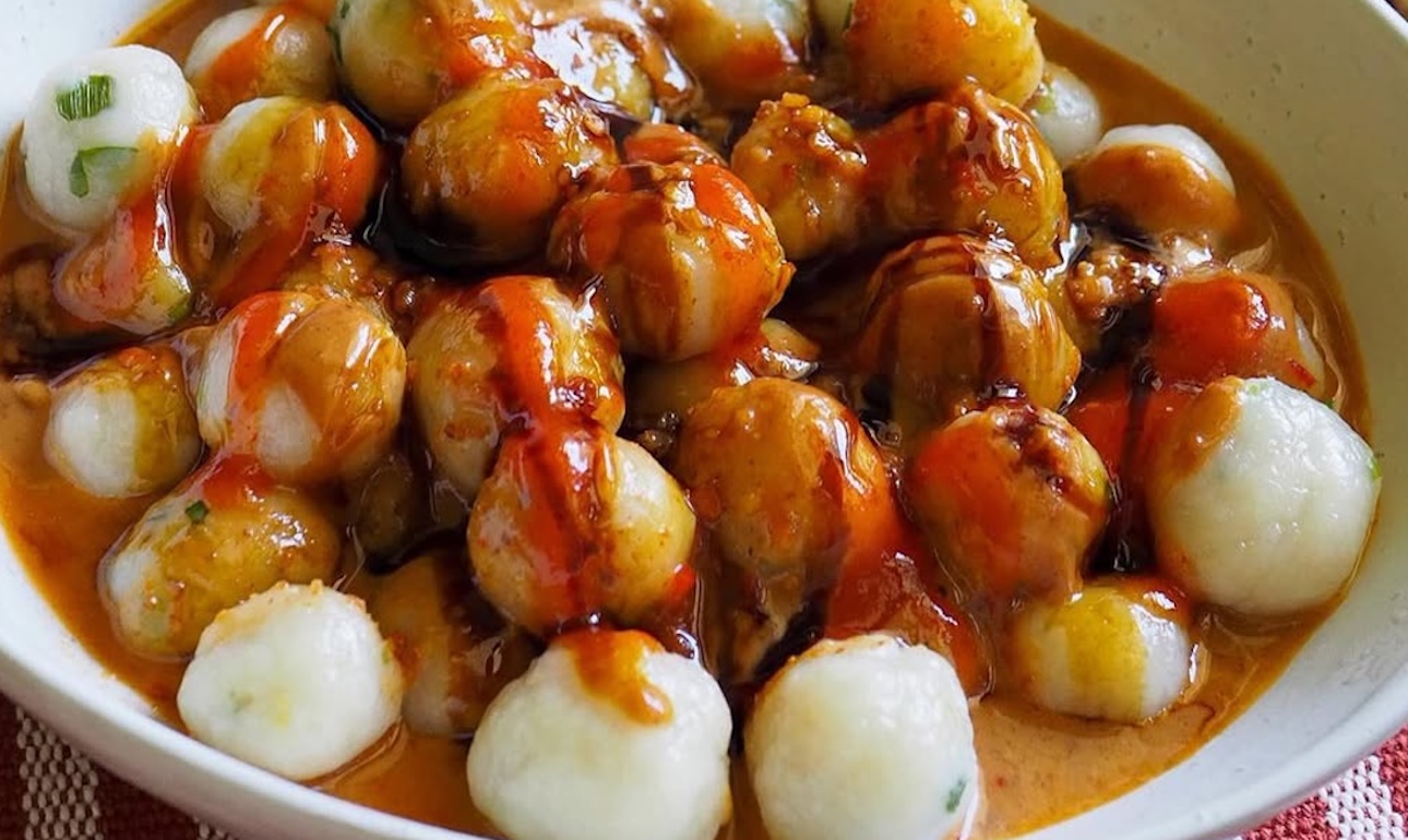 Resep Cilok Bumbu Kacang Rumahan, Seperti Abang Abang