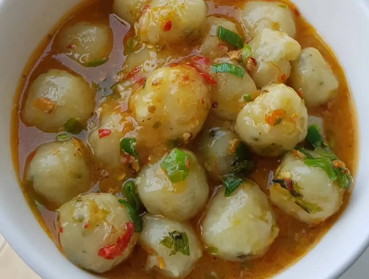 Resep Cilok Kuah Pedas Simple, Camilan Kenyal yang Bikin Nagih di Musim Hujan