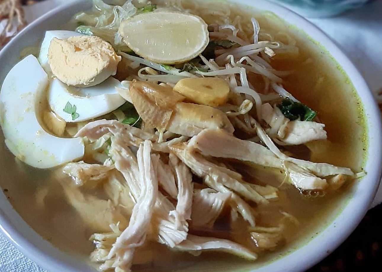 Resep Soto Ayam Bening Rumahan Enak