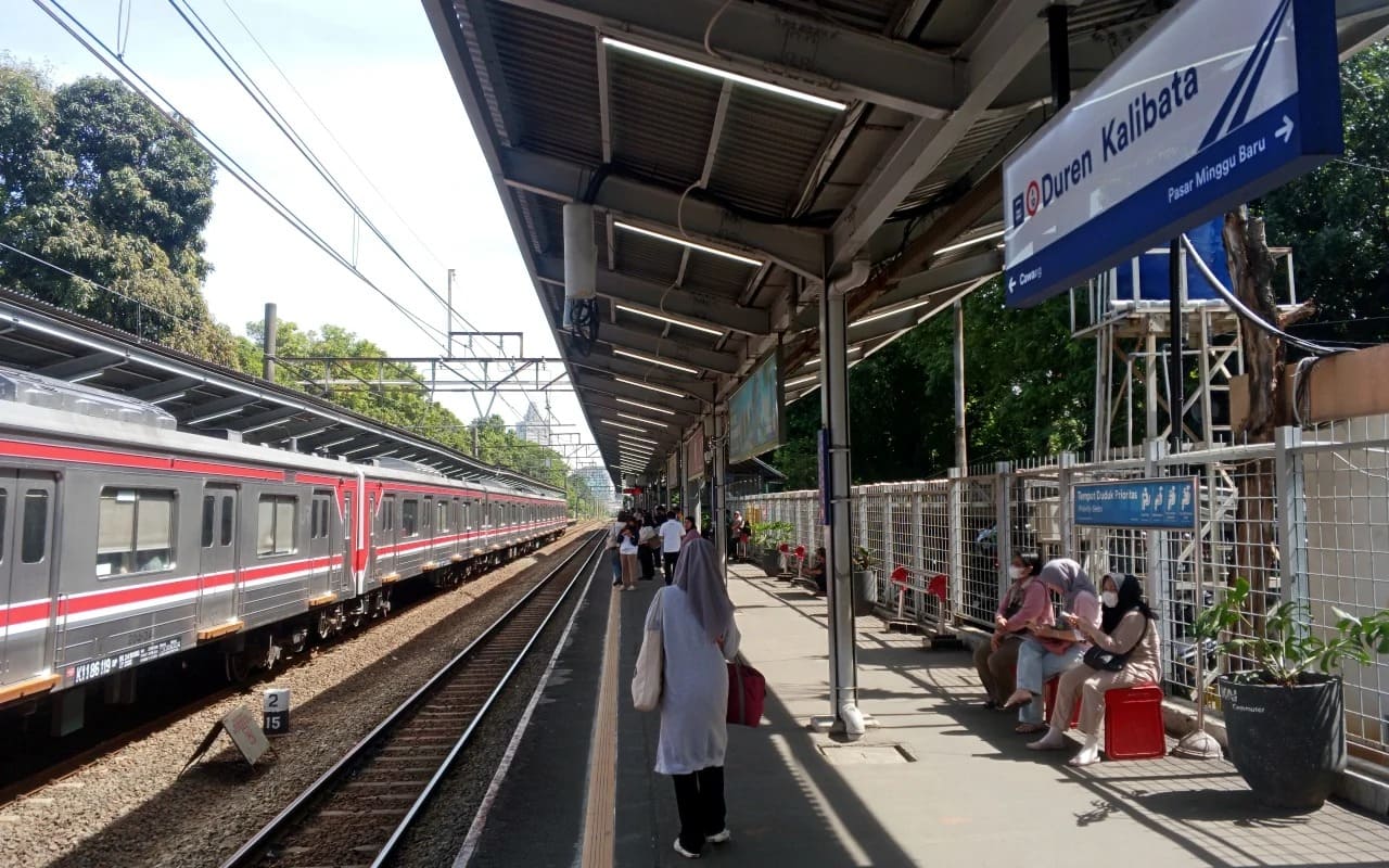 Ramai Tiap Hari, Ini Fakta Menarik Stasiun Duren Kalibata yang Jarang Diketahui