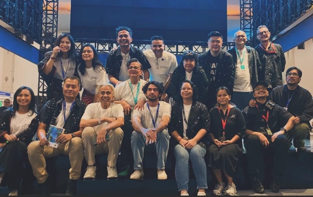 Deretan Pemeran Film Laut Bercerita 2026: Siapa Memerankan Siapa? Ini Detailnya! 1 Film Laut Bercerita