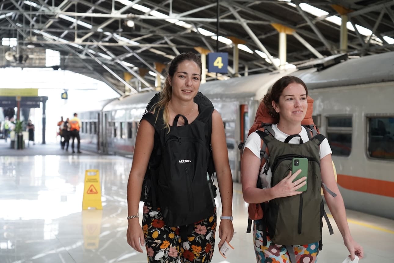 Ini Dia 10 Stasiun Terbanyak Wisman 2025, Cirebon Mulai Naik Daun