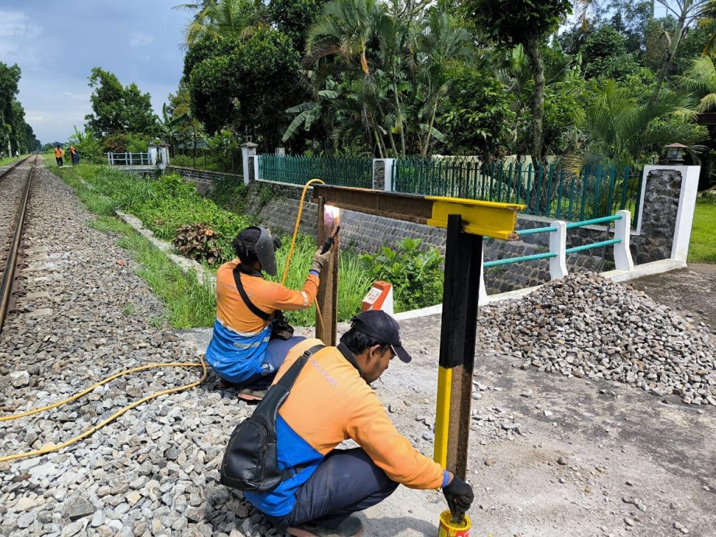 KAI Tutup 305 Perlintasan Sebidang Sepanjang 2025, Ini Upaya Lengkap Penguatan Keselamatannya
