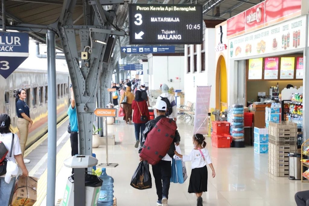 Tiket Kereta Ekonomi untuk Libur Nataru 2025/2026 Makin Diburu, Ini Data Terbarunya dari KAI