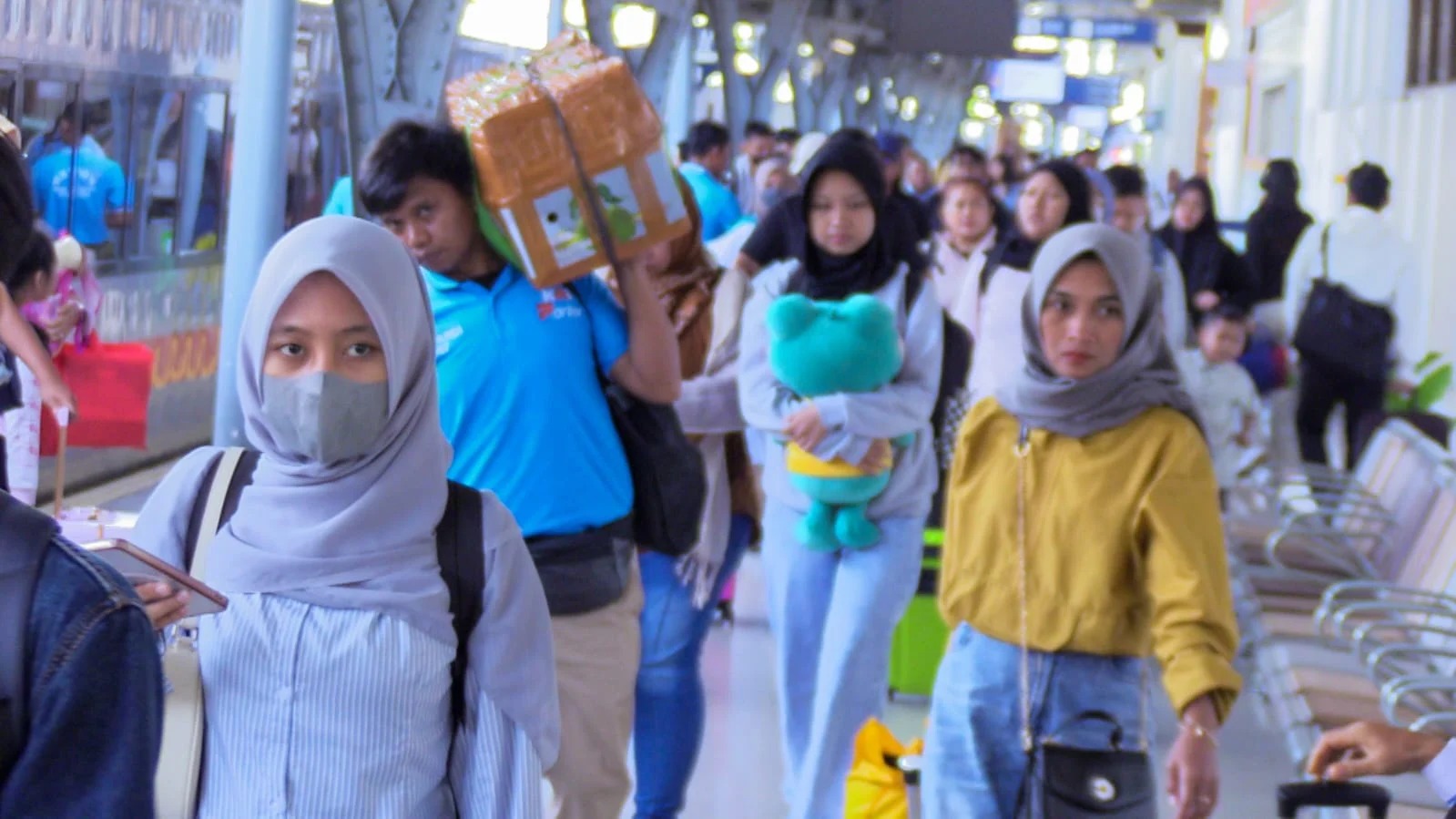 Libur Nataru 2025–2026, Penumpang Kereta Tembus 3,8 Juta Tiket