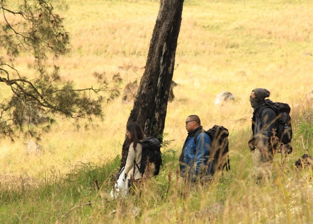 Saykoji Bagikan Foto BTS Film 5 cm yang Jarang Dilihat Publik, Bikin Netizen Nostalgia, photo by IG: saykoji